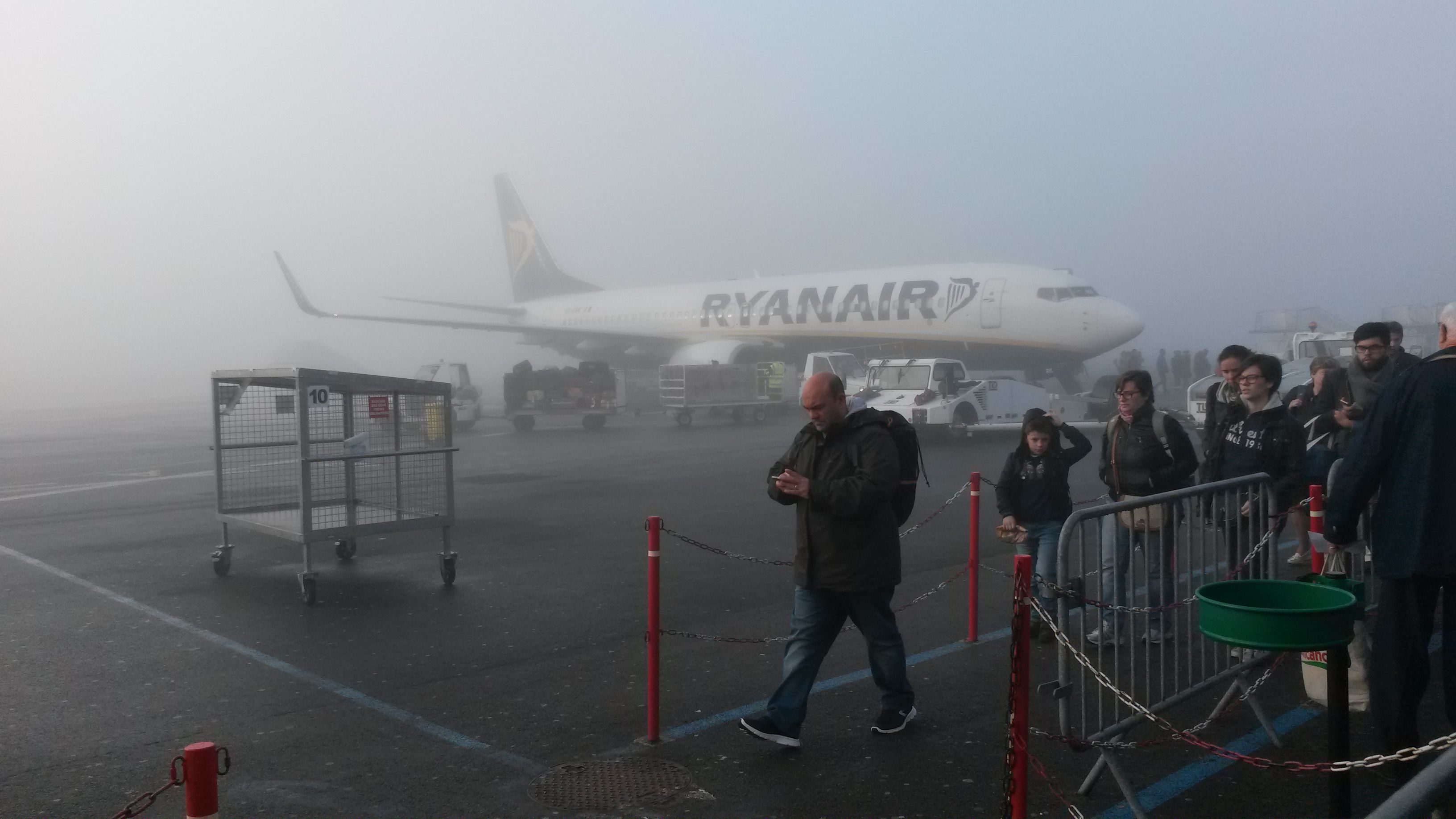 Ryanair uçağı, Beauvais, Fransa